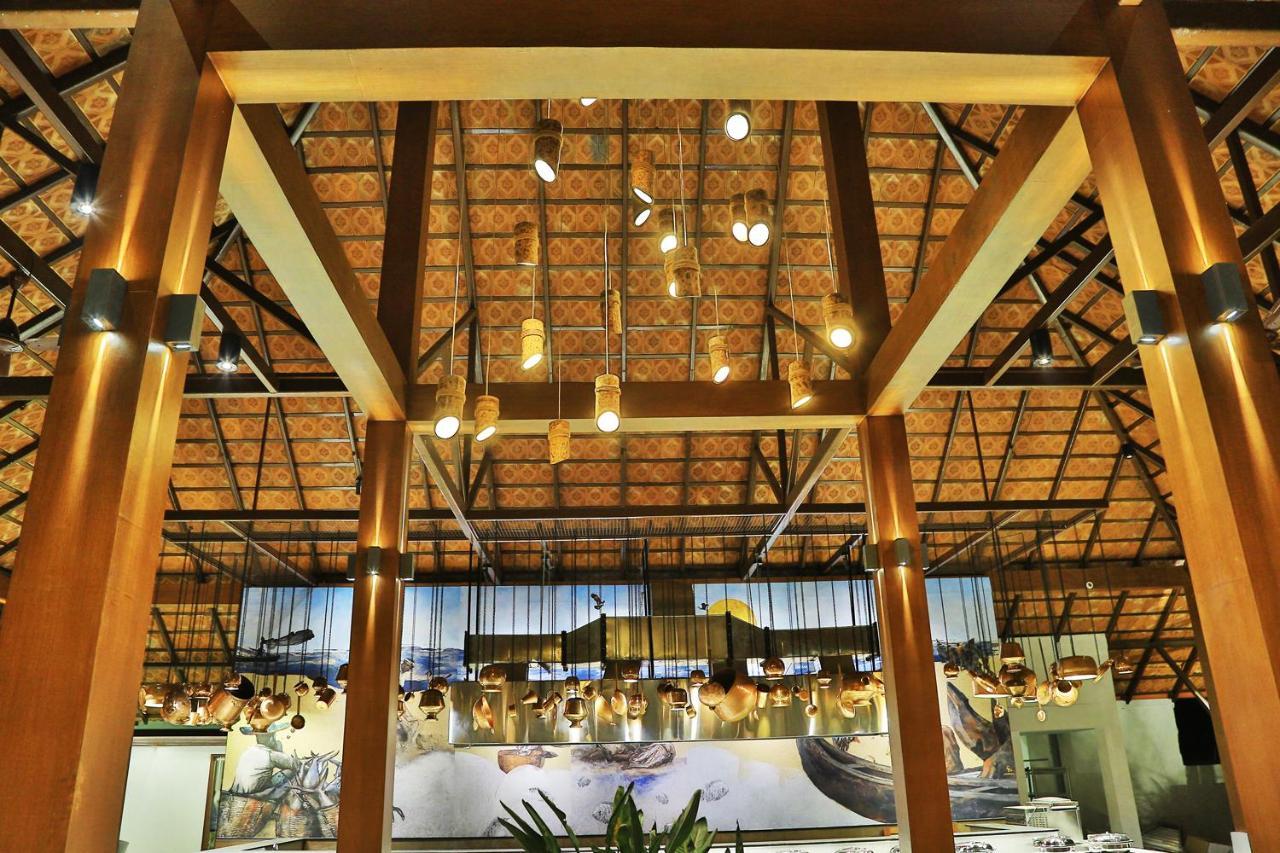 Estuary Sarovar Premiere Poovar Island Exterior foto